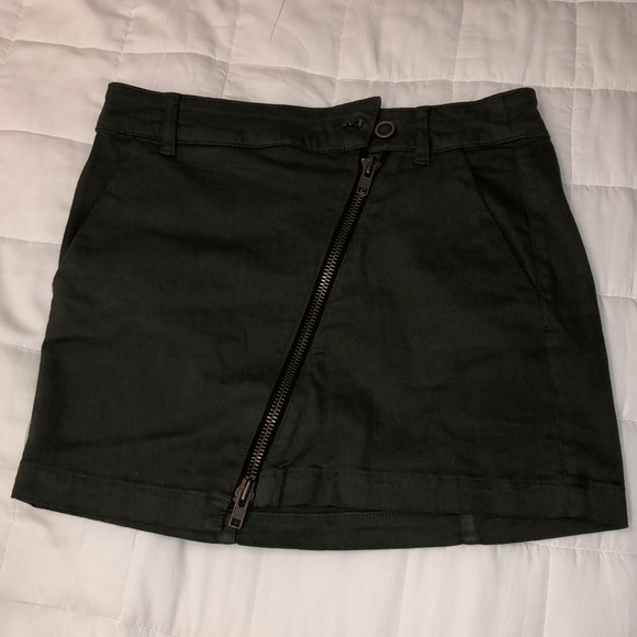 Fine by superfine skirt - Picture 1 of 4